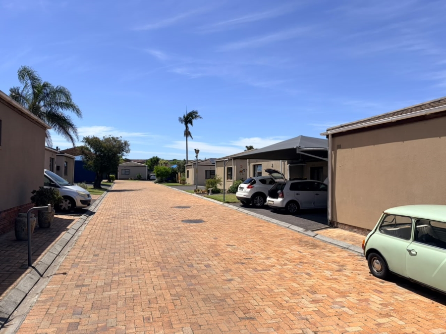 To Let 2 Bedroom Property for Rent in St Michaels Western Cape